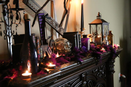 Hair-Raising Halloween Mantel Decorating Ideas