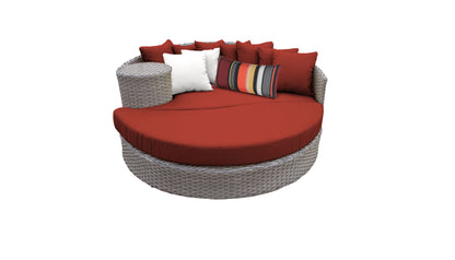 Oasis Wicker Daybed, Round Outdoor Sofa