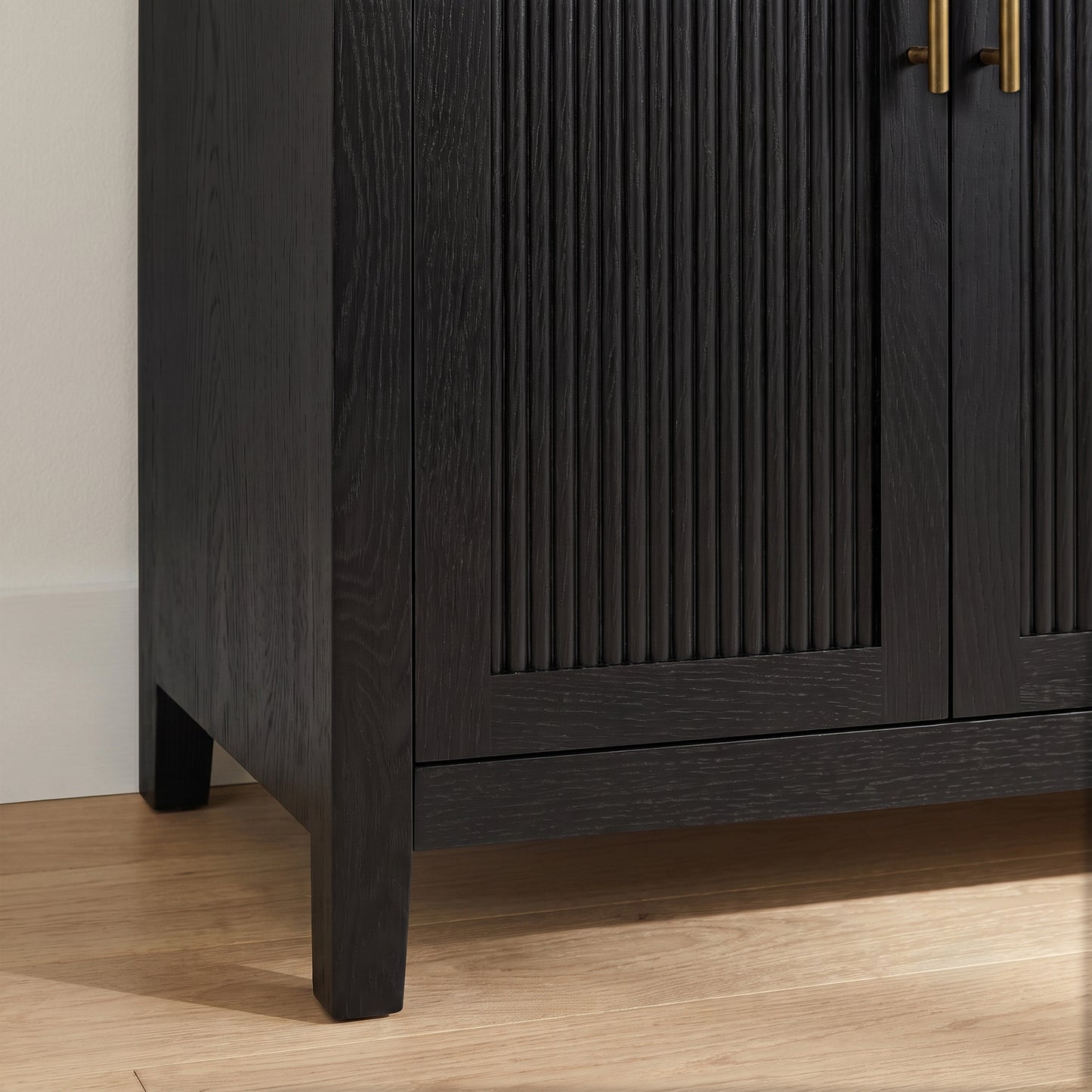 Sasha 80" Modern Reeded TV Stand with duraflame® Smart Electric Fireplace