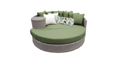 Oasis Wicker Daybed, Round Outdoor Sofa